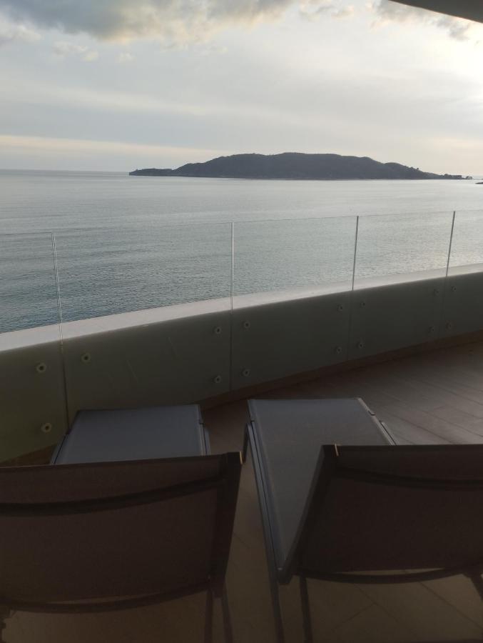 Beachfront Luxury Apartment Budva Luaran gambar