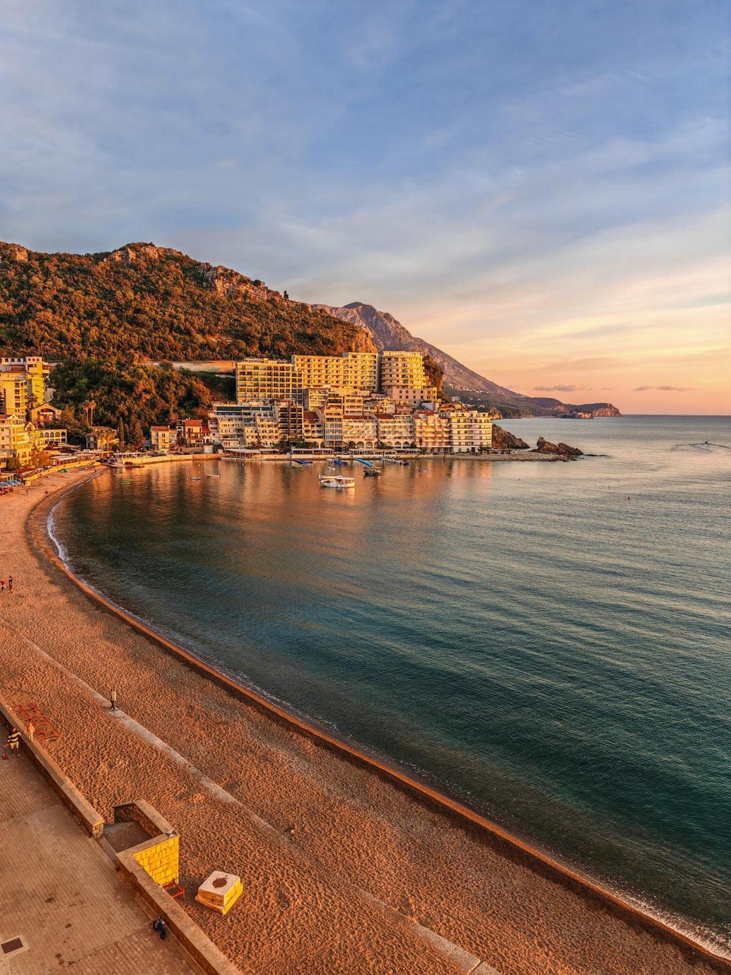 Beachfront Luxury Apartment Budva Luaran gambar
