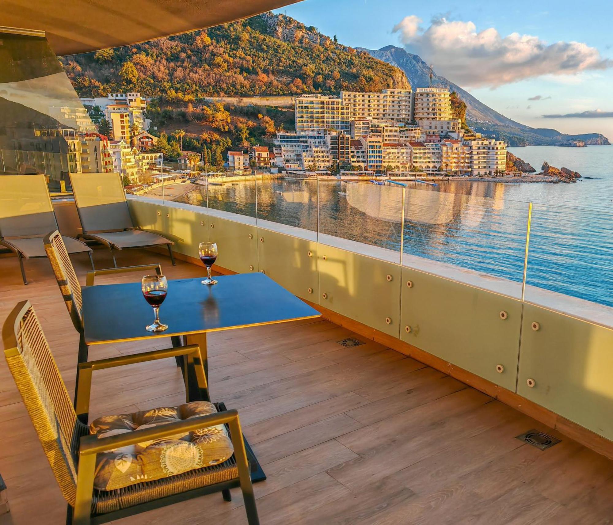 Beachfront Luxury Apartment Budva Luaran gambar
